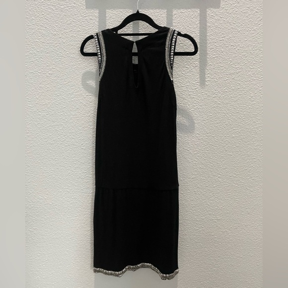 Nicole Miller Black Sleeveless Sheath Mini Dress - Picture 2 of 16